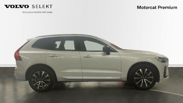 Volvo  XC60 B4 (D) PLUS DARK AUTO